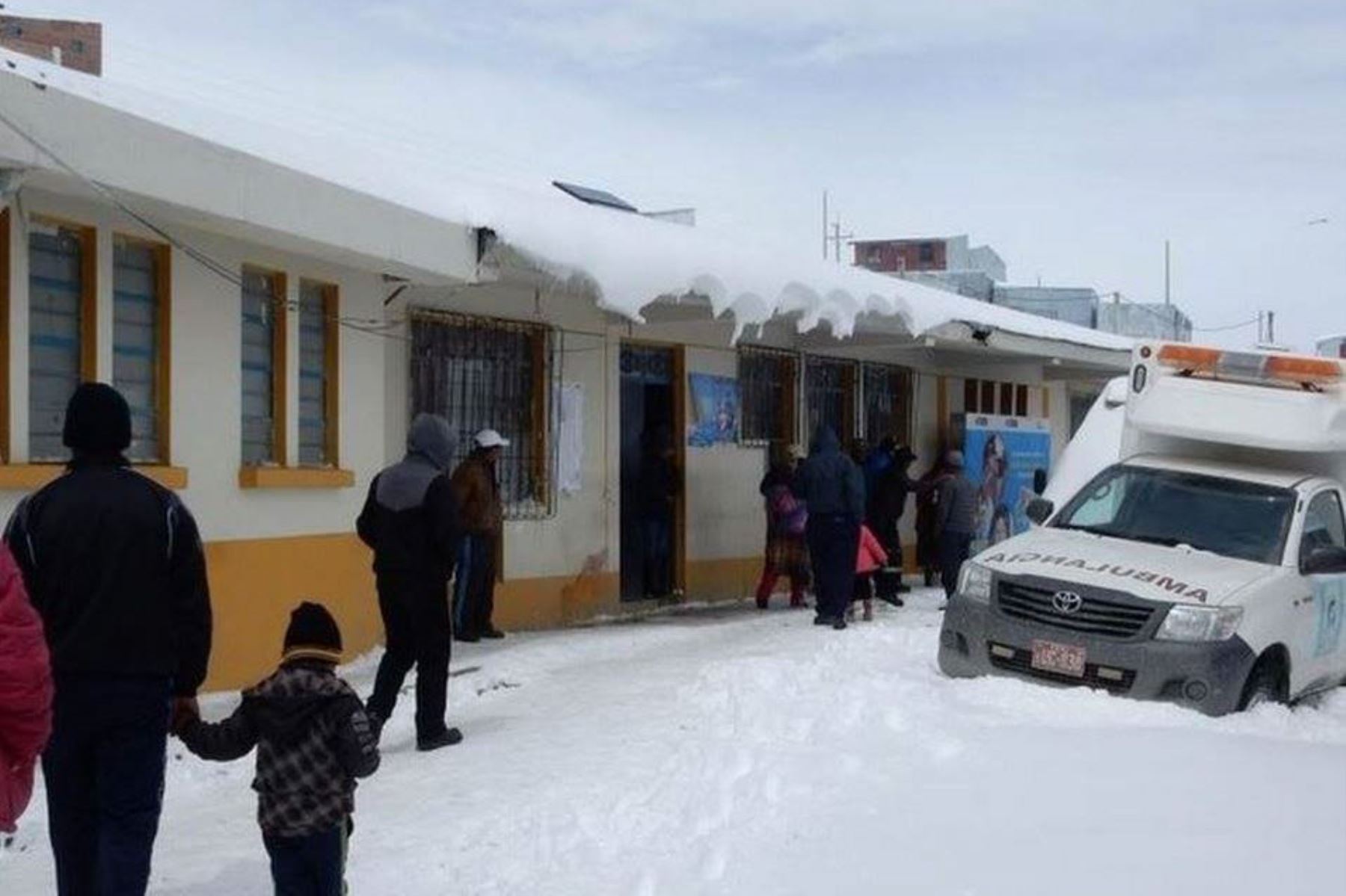 40 distritos de Puno se ven afectados por la caída de nieve. ANDINA