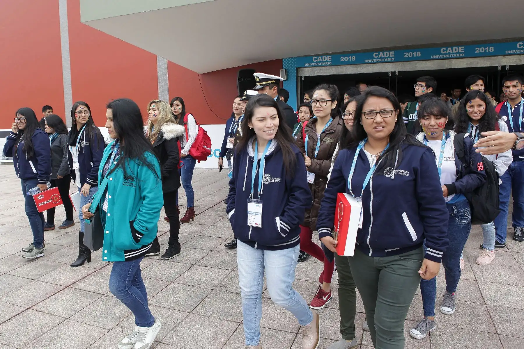 Jóvenes estudiantes durante el "Cade Universitario  2018".Foto:ANDINA/Héctor Vinces.