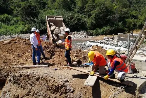 Más de 28,000 pobladores de Incahuasi, en Lambayeque, se benefician con puente modular.