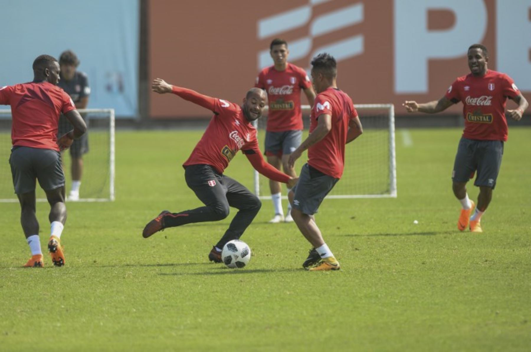 Alberto Rodríguez confía en la buena racha del equipo peruano.