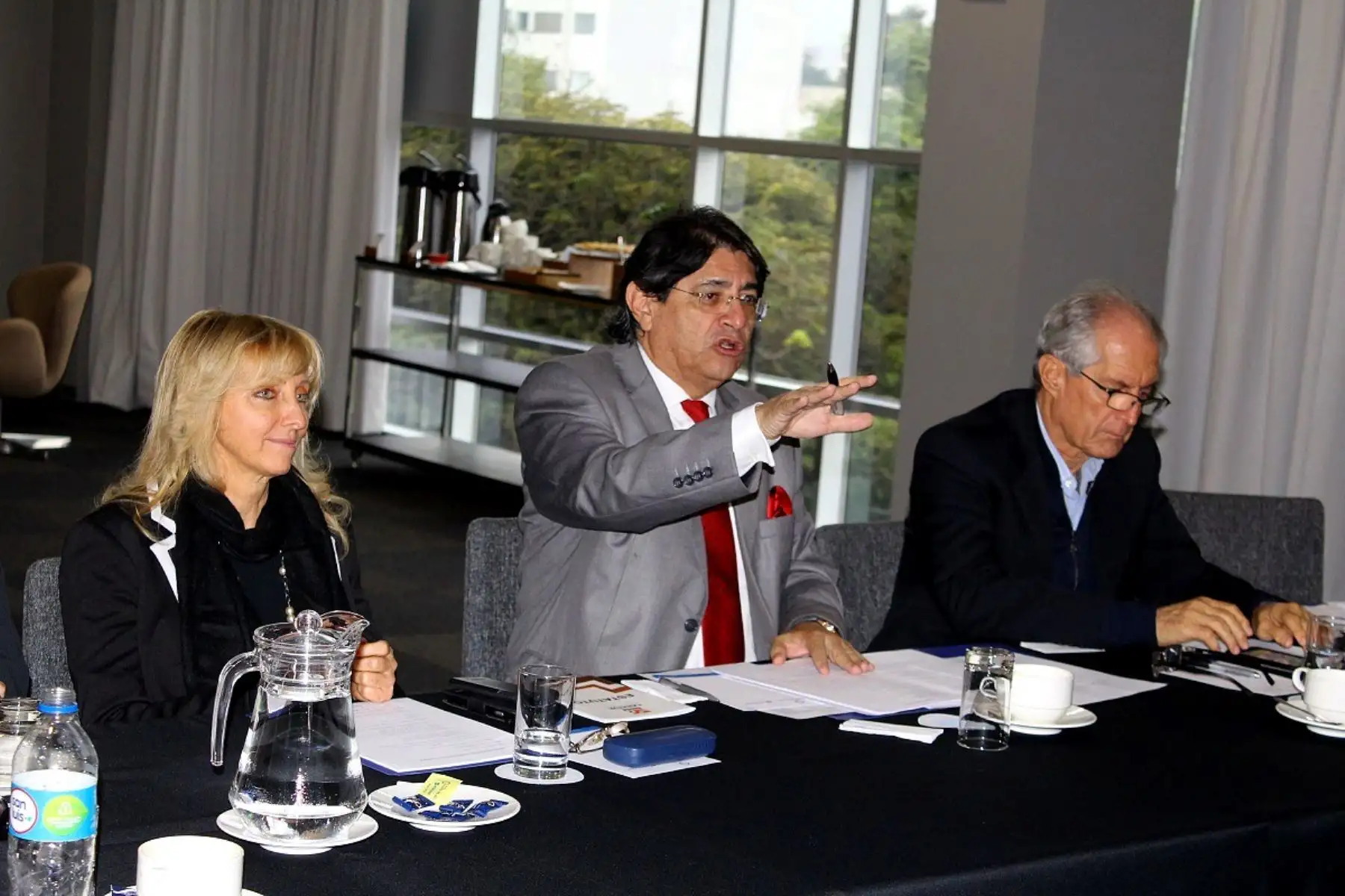 Presidente de Canatur, Carlos Canales (al medio).Foto: ANDINA/Difusión.