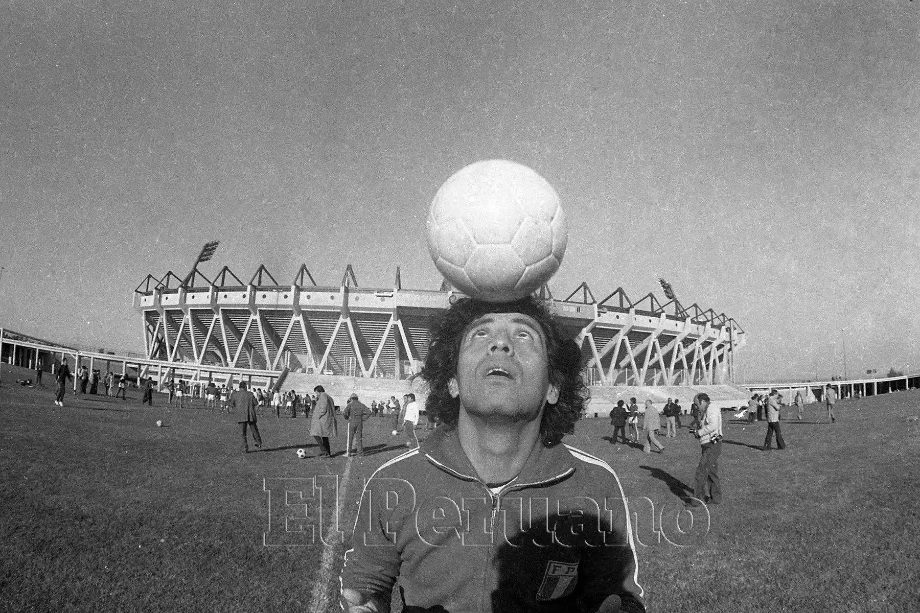 Córdoba, Argentina - 12 junio 1978 / César Cueto, volante de la selección peruana de fútbol que se prepara para el encuentro frente a Brasil por la segunda fase de Argentina 78. Foto:Archivo Histórico El Peruano