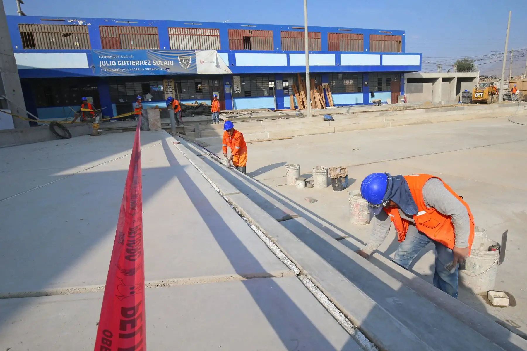 Presidente  Martin Vizcarra inspeccionó las obras de mejoramiento de la Institución Educativa Julio Gutiérrez en Huanchaco. Foto:ANDINA/Prensa Presidencia