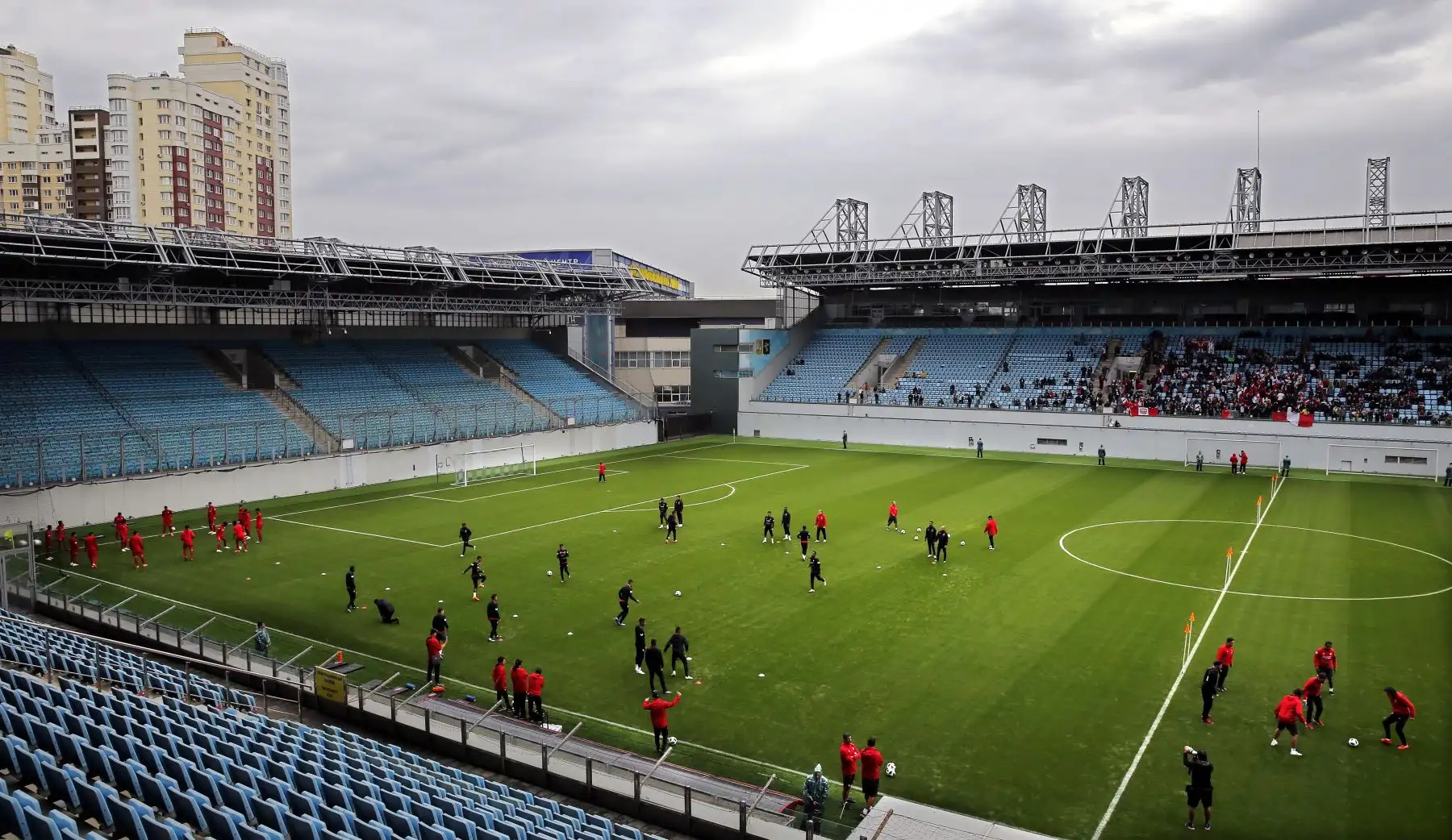 Jugadores del equipo nacional de Perú durante una sesión de entrenamiento del equipo nacional de Perú en Khimki, en las afueras de Moscú. Rusia.Foto: EFE