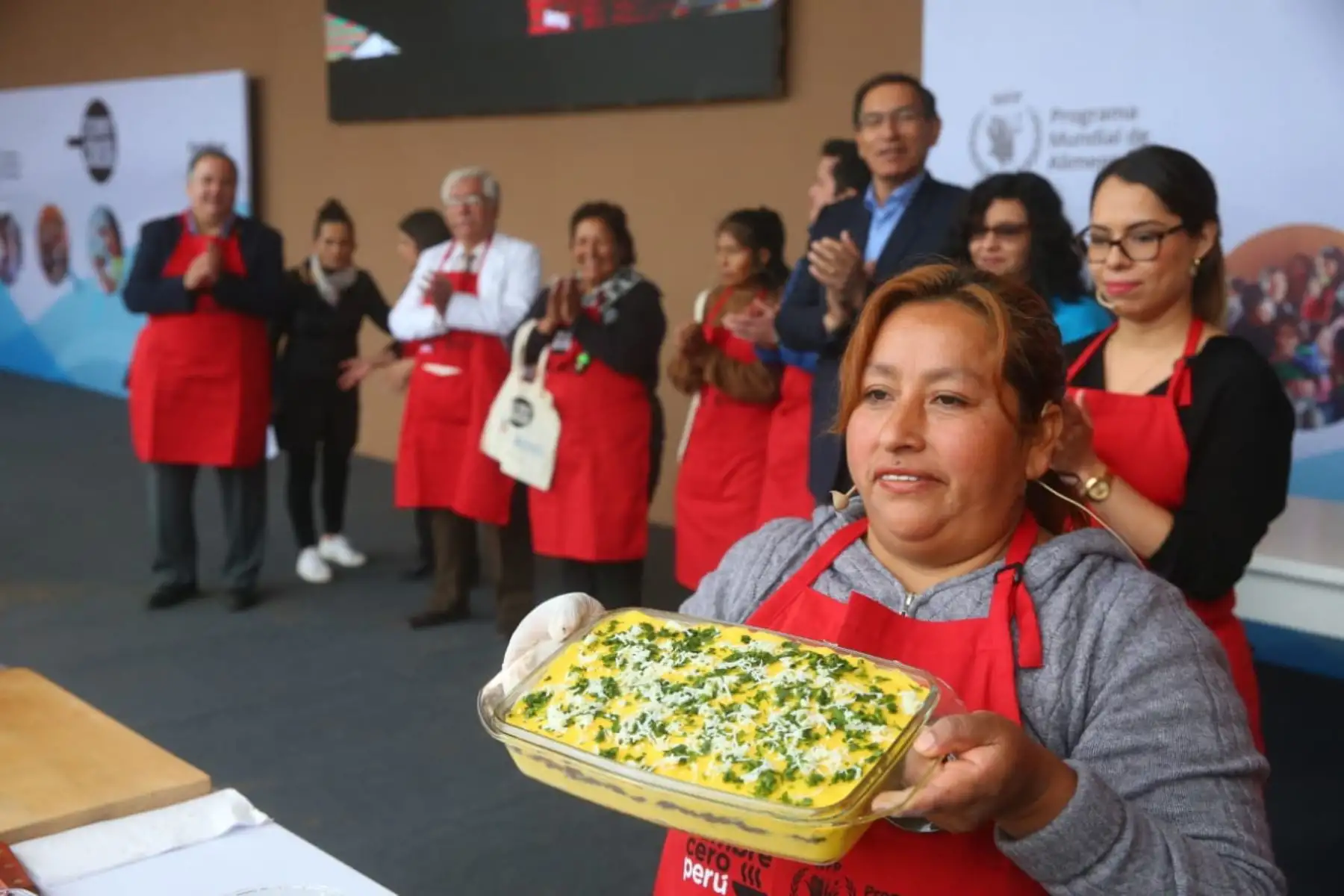 Presidente Martin Vizcarra lidera lanzamiento de segunda temporada de Cocina Con Causa, iniciativa multisectorial que promueve uso de alimentos nutritivos en la mesa peruana. ¡Unidos en la lucha contra la anemia y la desnutrición infantil!. Foto: ANDINA/Prensa Presidencia