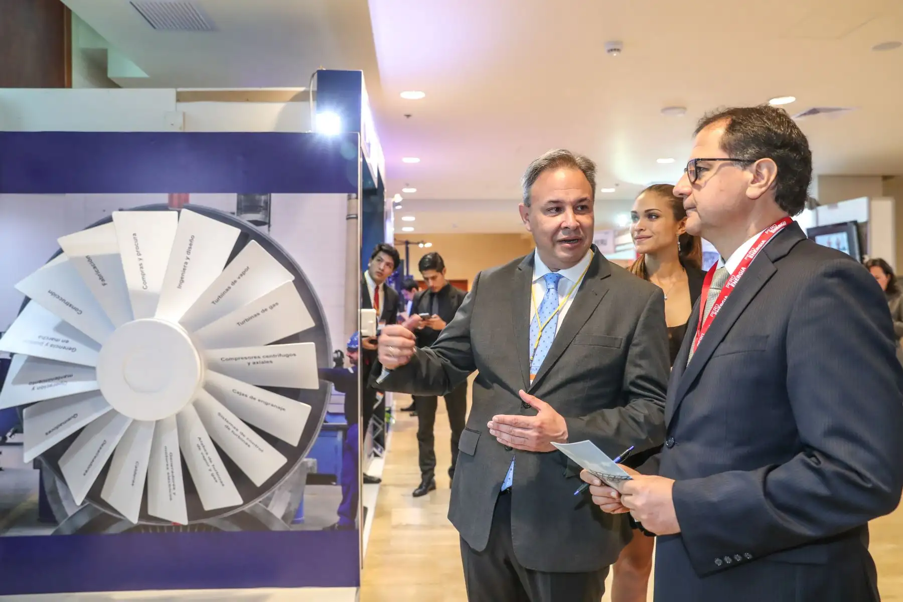 Ministro Francisco Ísmodes inauguró el encuentro anual de altos ejecutivos de los sectores Electricidad e Hidrocarburos,PerúEnergía 2018Foto: ANDINA/Minem