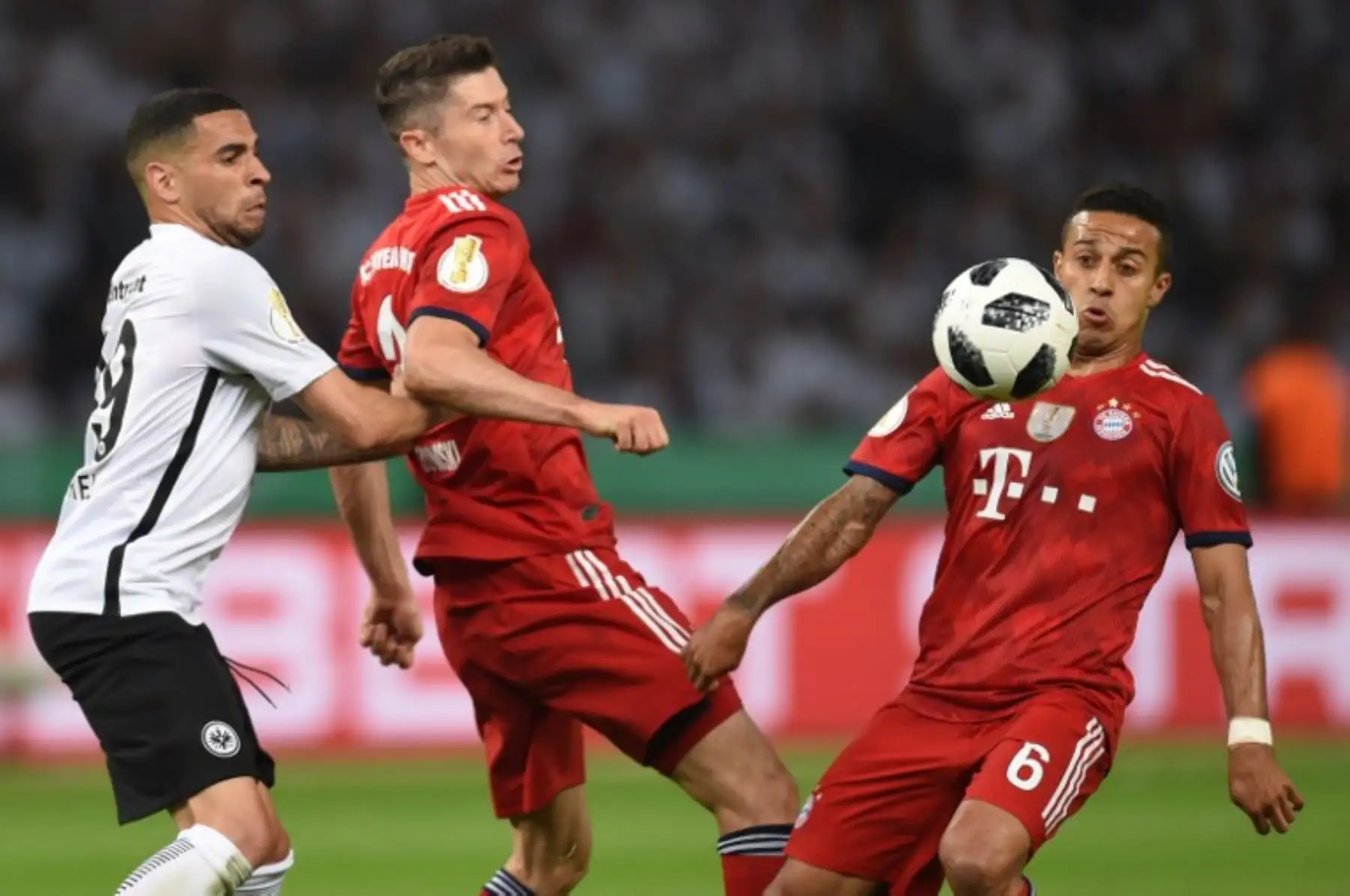 Thiago Alcántara es una de las piezas principales de España. Hoy juega en el Bayern Múnich tras salir del Barcelona.