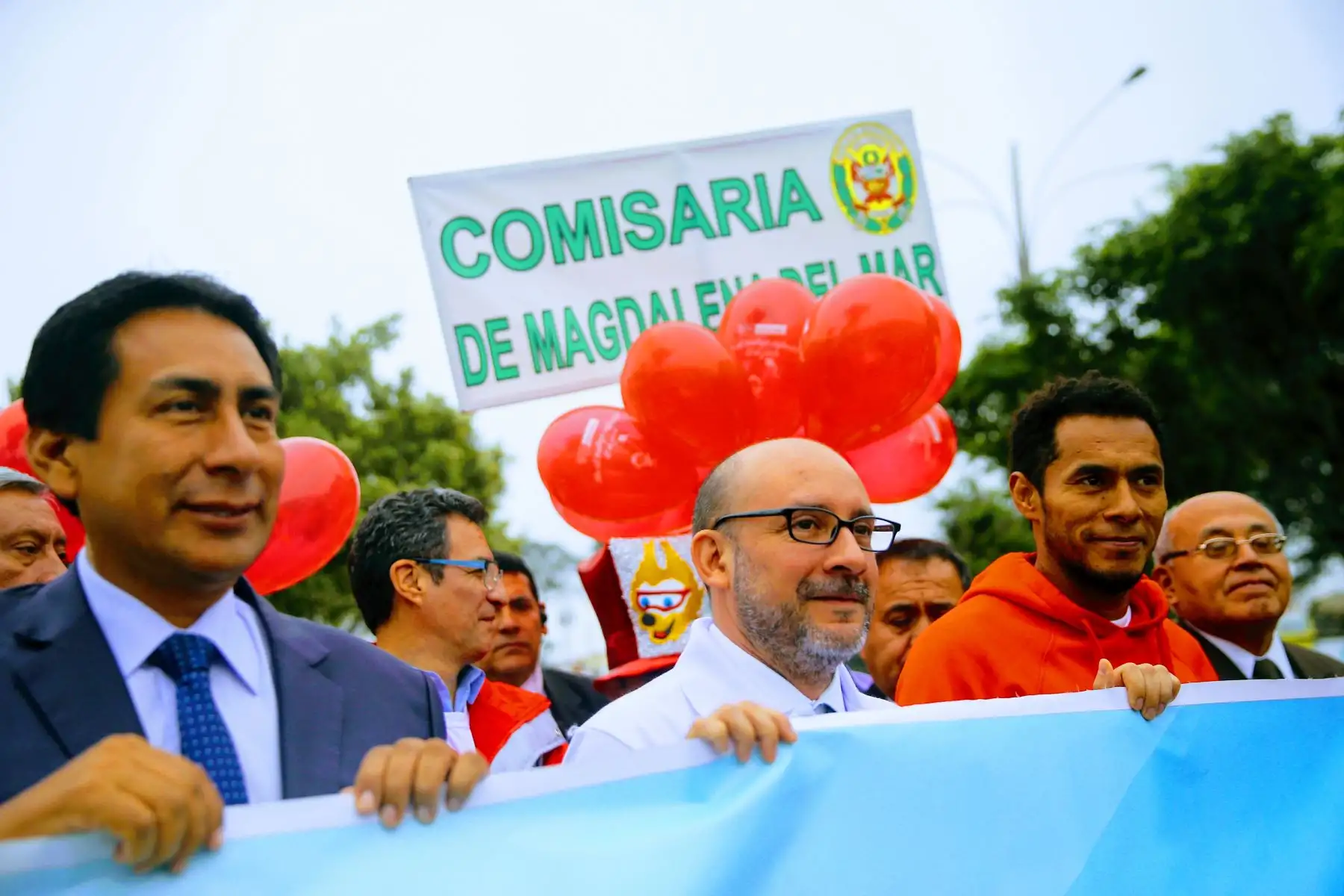 Ministro de Trabajo, Christian Sánchez, encabeza pasacalle en el distrito de Magdalena del Mar para crear conciencia sobre el trabajo infantil.  Foto: ANDINA/Luis Iparraguirre