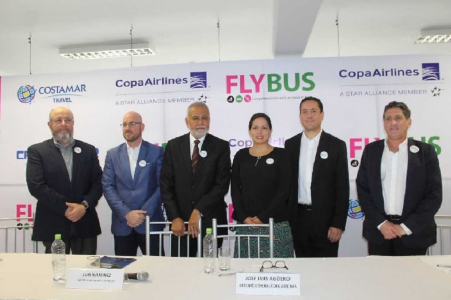 En el aeropuerto internacional de Chiclayo se realizó el lanzamiento del Fly Bus, sistema que articulará el transporte aéreo y terrestre,