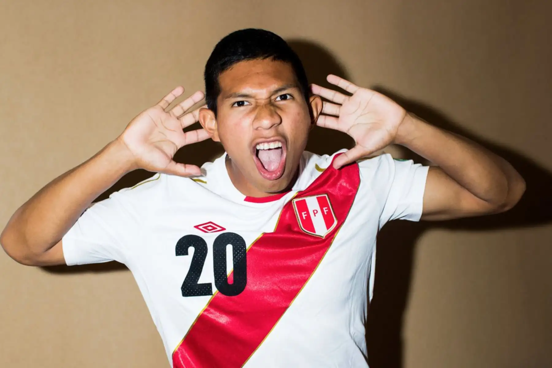 Edison Flores en sesión de fotos de la selección peruana en Rusia. Foto: ANDINA/ Gilda Arrúa