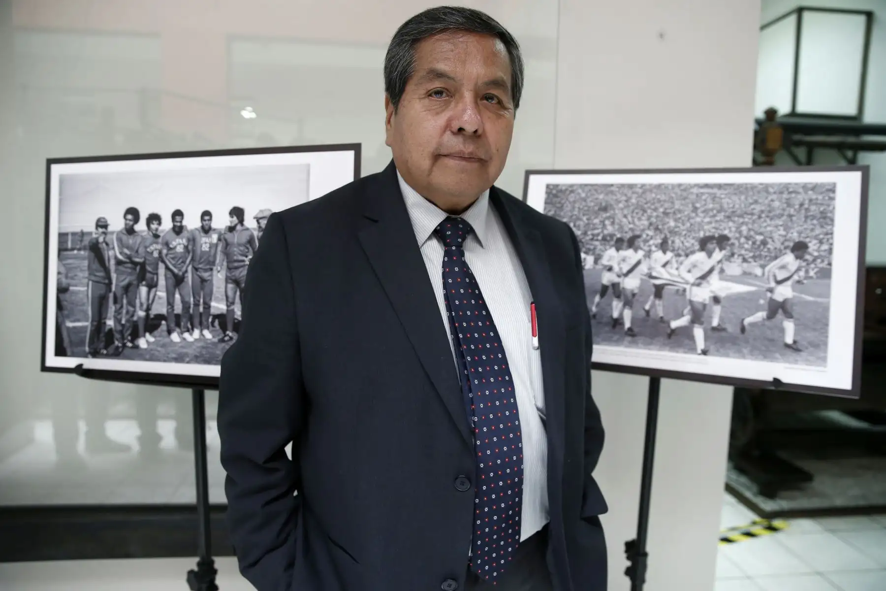 Muestra fotográfica "De los Andes a los Urales, la selección peruana vuelve a los mundiales". Foto: ANDINA/Melina Mejía.