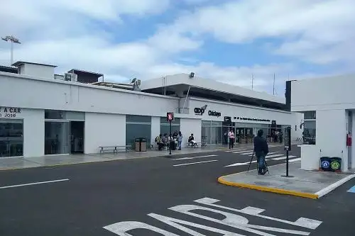 Policía Antidrogas intervino en el aeropuerto de Chiclayo que pretendía sacar 2 kg de droga con destino a Panamá. ANDINA
