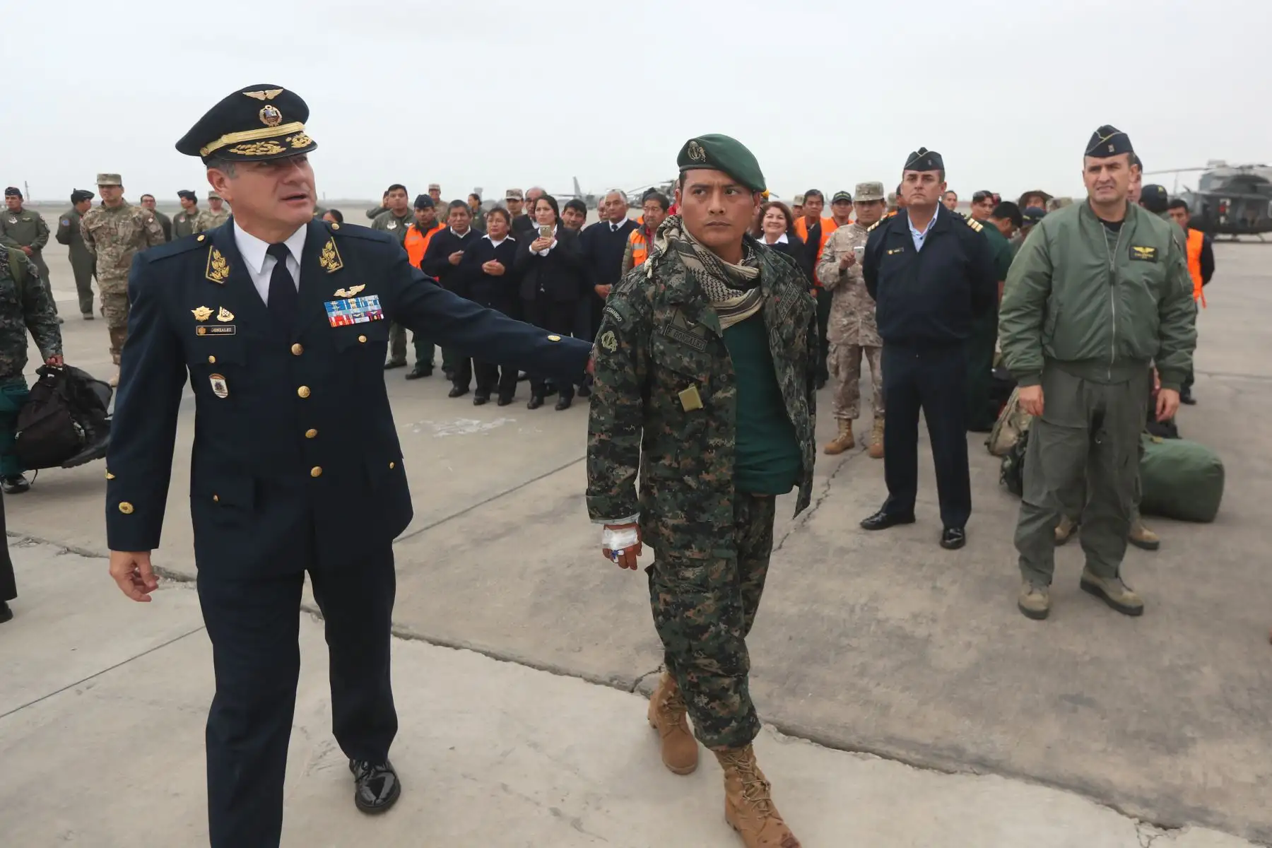 Los seis militares que resultaron heridos tras el ataque a una base militar en el Vraem llegaron a Lima para continuar su tratamiento. Foto: ANDINA/MINDEF