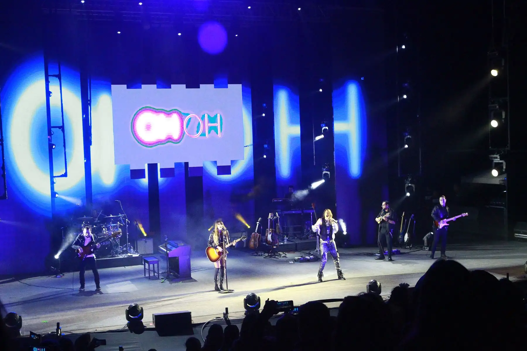 El dúo mexicano Ha*Ash dio un gran concierto en Lima, en el parque de la Exposición. Foto: ANDINA/Eddy Ramos.