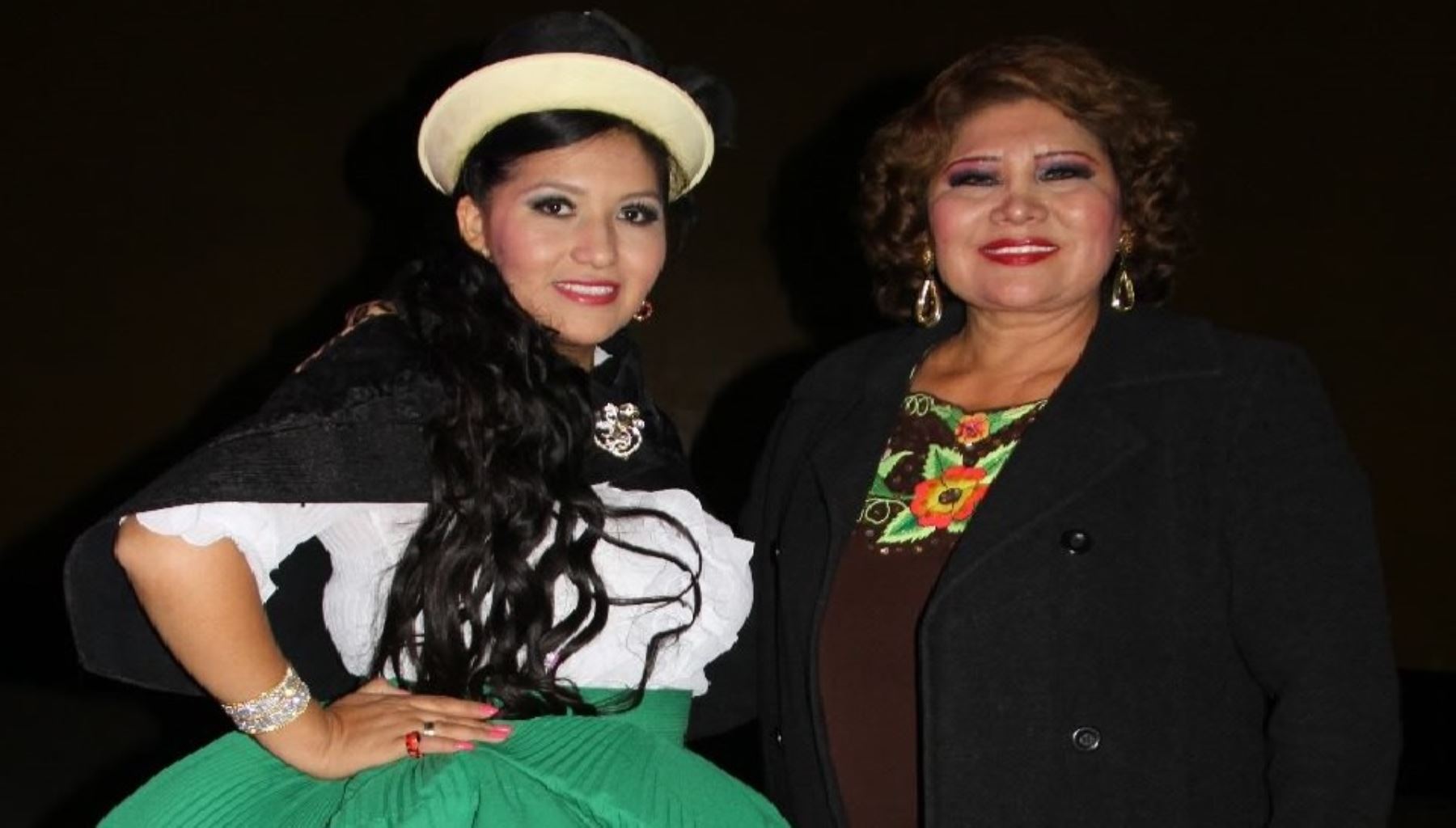 Gaby del Perú y Amanda Portales se unen en singular aniversario.