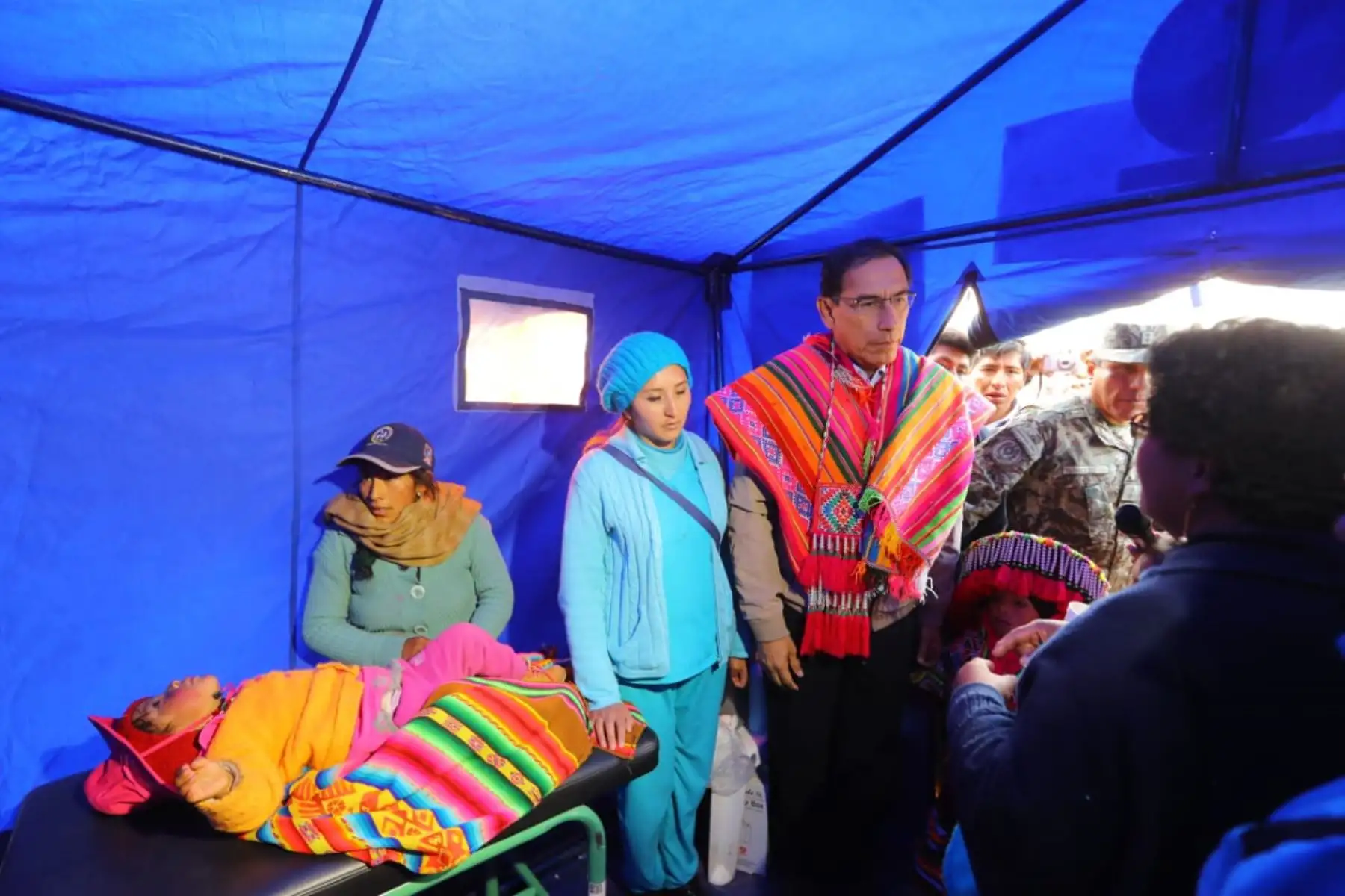 Presidente de la República Martín Vizcarra, inicia entrega de ayuda por heladas en Puno. Foto: ANDINA/Prensa Presidencia