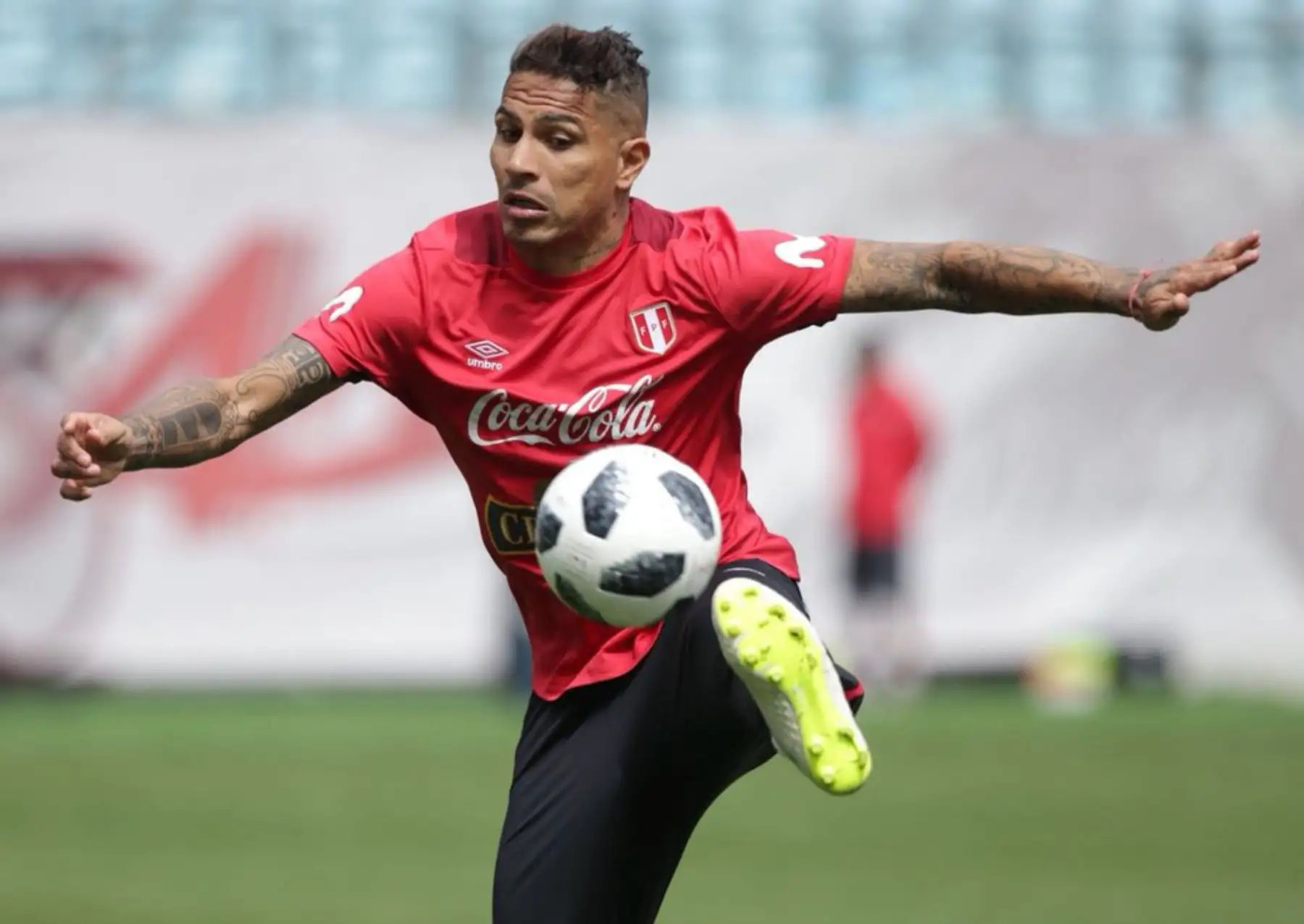 Paolo Guerrero durante entrenamiento de la selección en Rusia. Foto: ANDINA/FPF