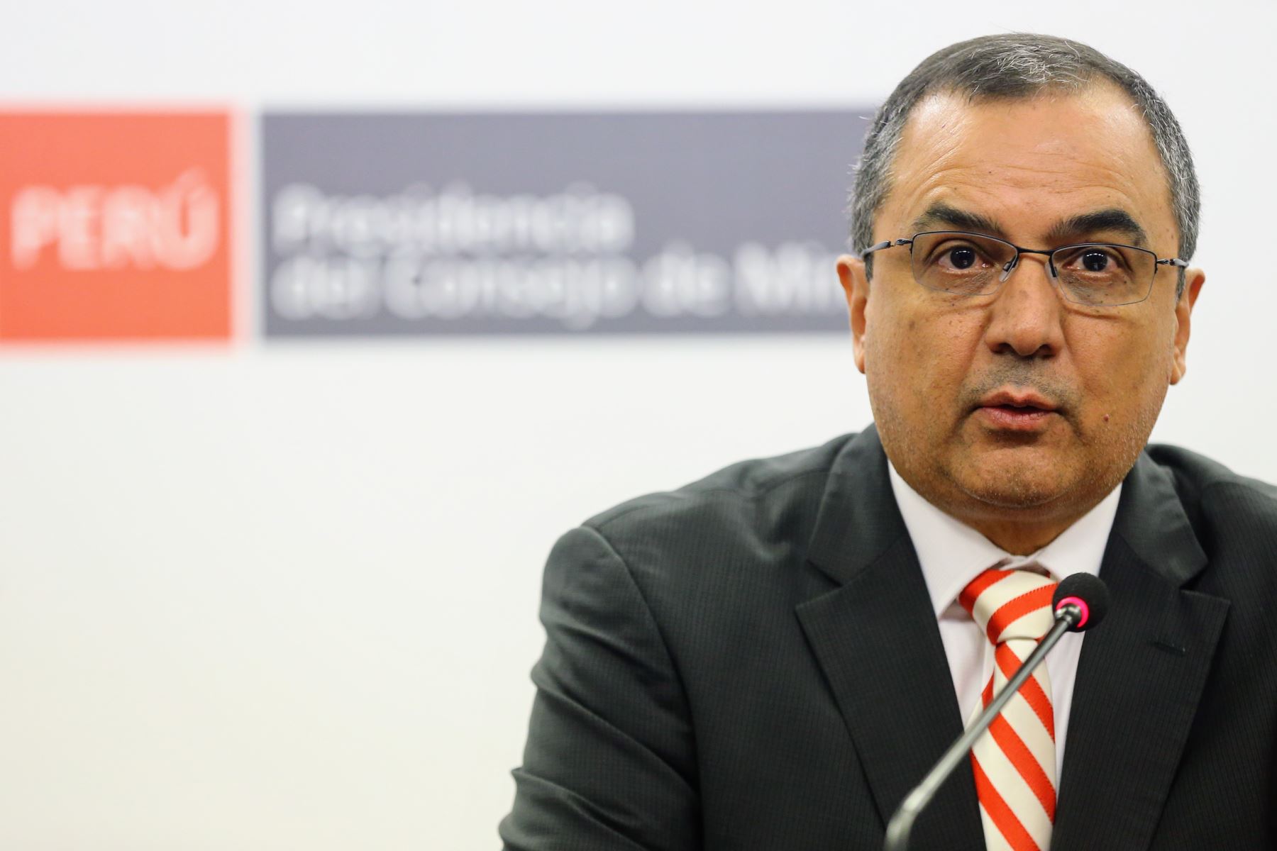 Ministro de Economía y Finanzas, Carlos Oliva. ANDINA/Luis Iparraguirre