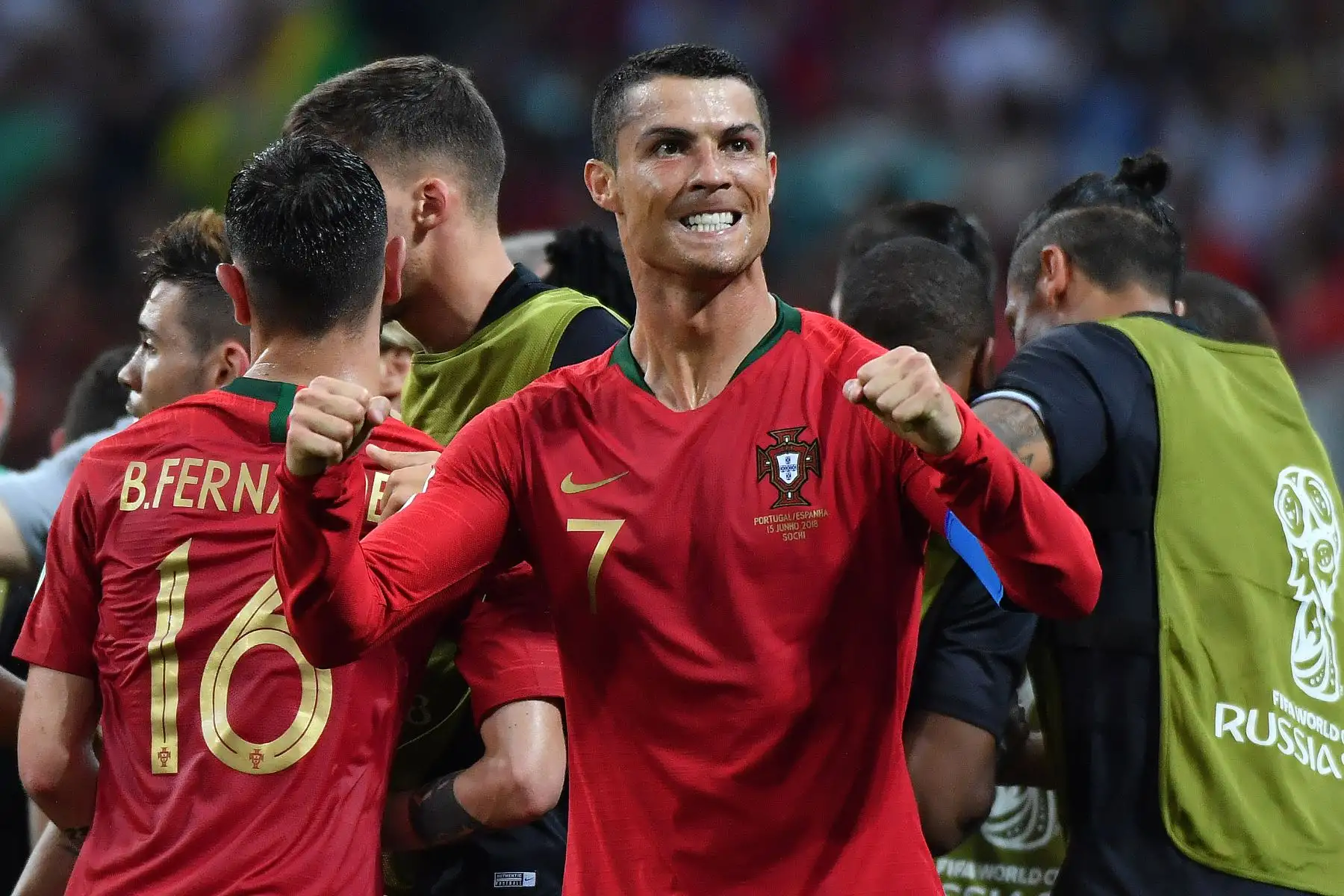 El alero de Portugal, Cristiano Ronaldo, celebra el gol de su hat-trick durante el partido de fútbol del Grupo B de la Copa Mundial Rusia 2018 entre Portugal y España en el Estadio Fisht de Sochi el 15 de junio de 2018.Foto: AFP
