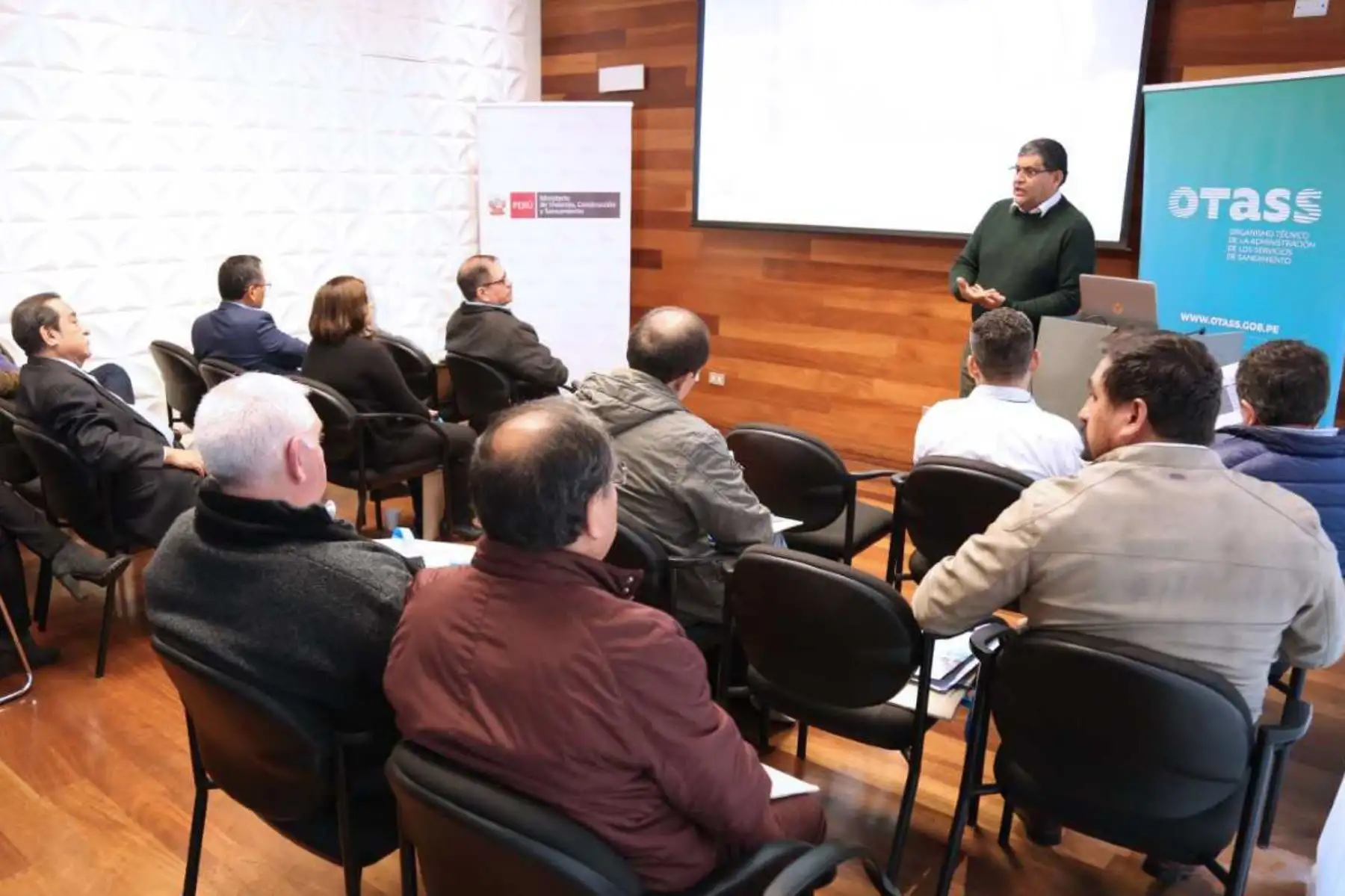 El Organismo Técnico de la Administración de los Servicios de Saneamiento (OTASS) realizó, en el marco de su política de transparencia para las convocatorias y procesos de adquisiciones, la presentación de las especificaciones técnicas para la compra de más de 185,000 medidores para 25 Empresas de Agua Potable y Saneamiento (EPS) del país.