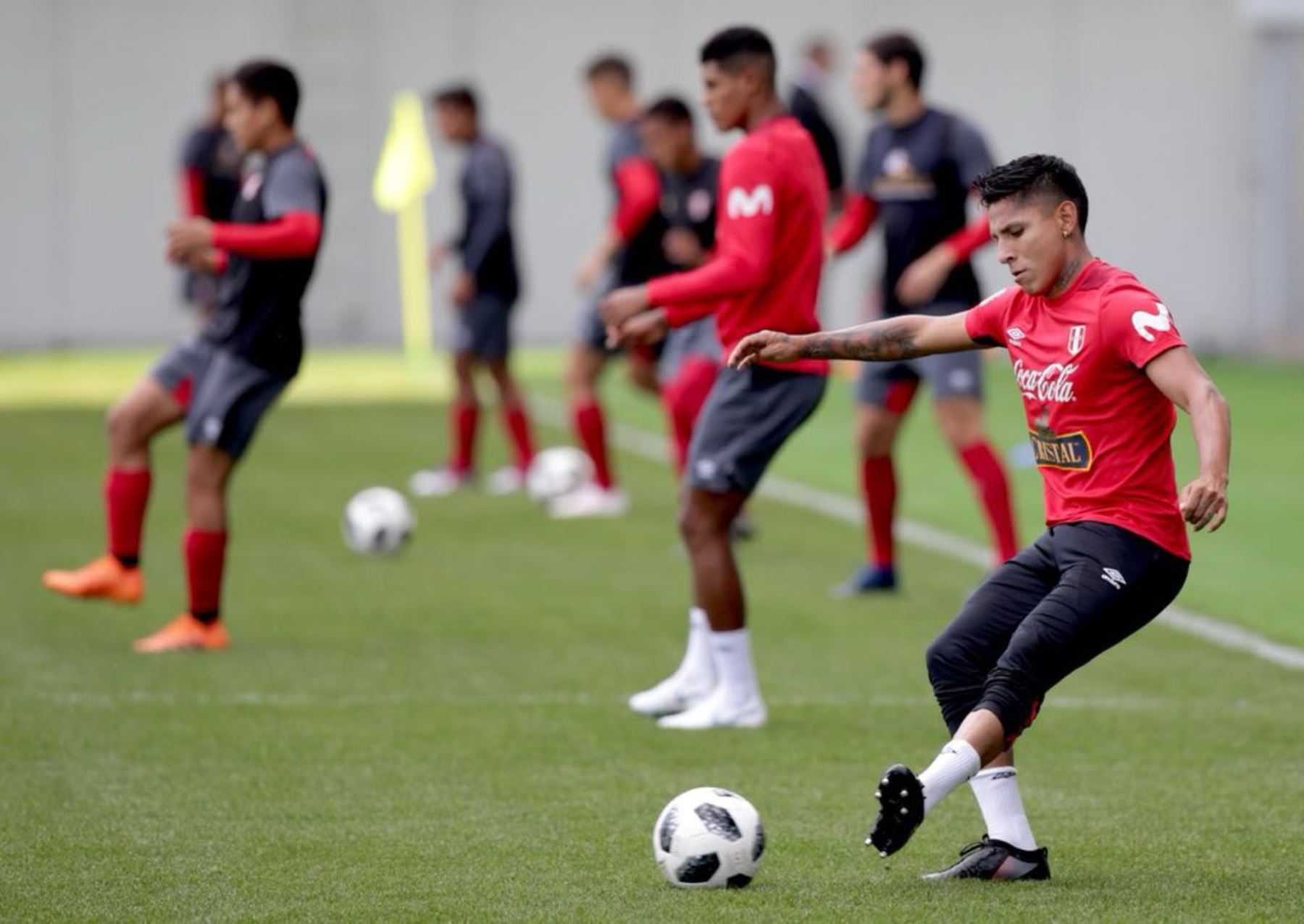 Selección peruana inició su operativo Francia