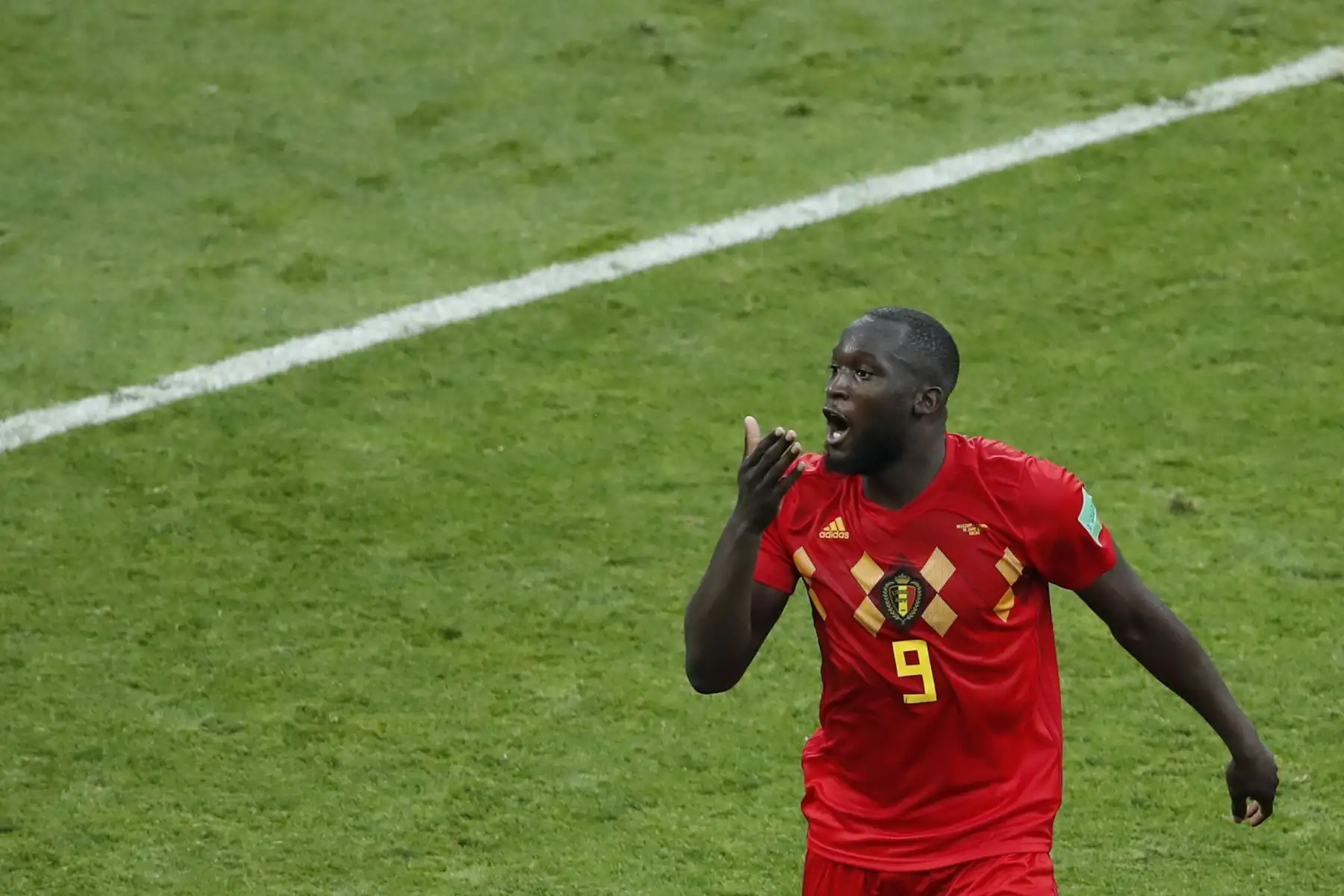 El delantero belga Romelu Lukaku gesticula después de anotar durante el partido de fútbol de la Copa del Mundo Rusia 2018 Grupo G entre Bélgica y Panamá en el estadio Fisht de Sochi. AFP