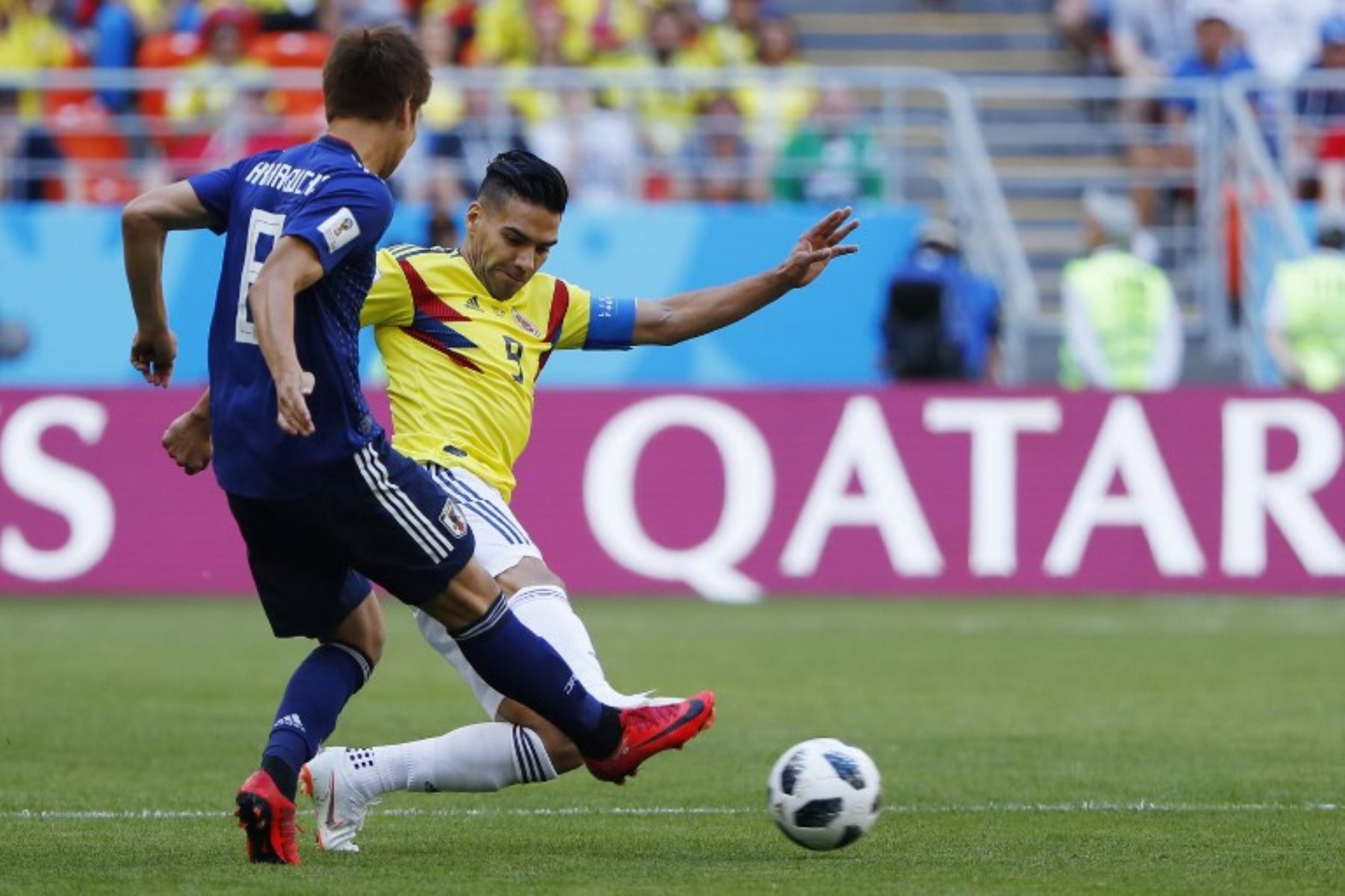 Japón comienza a ganar a Colombia