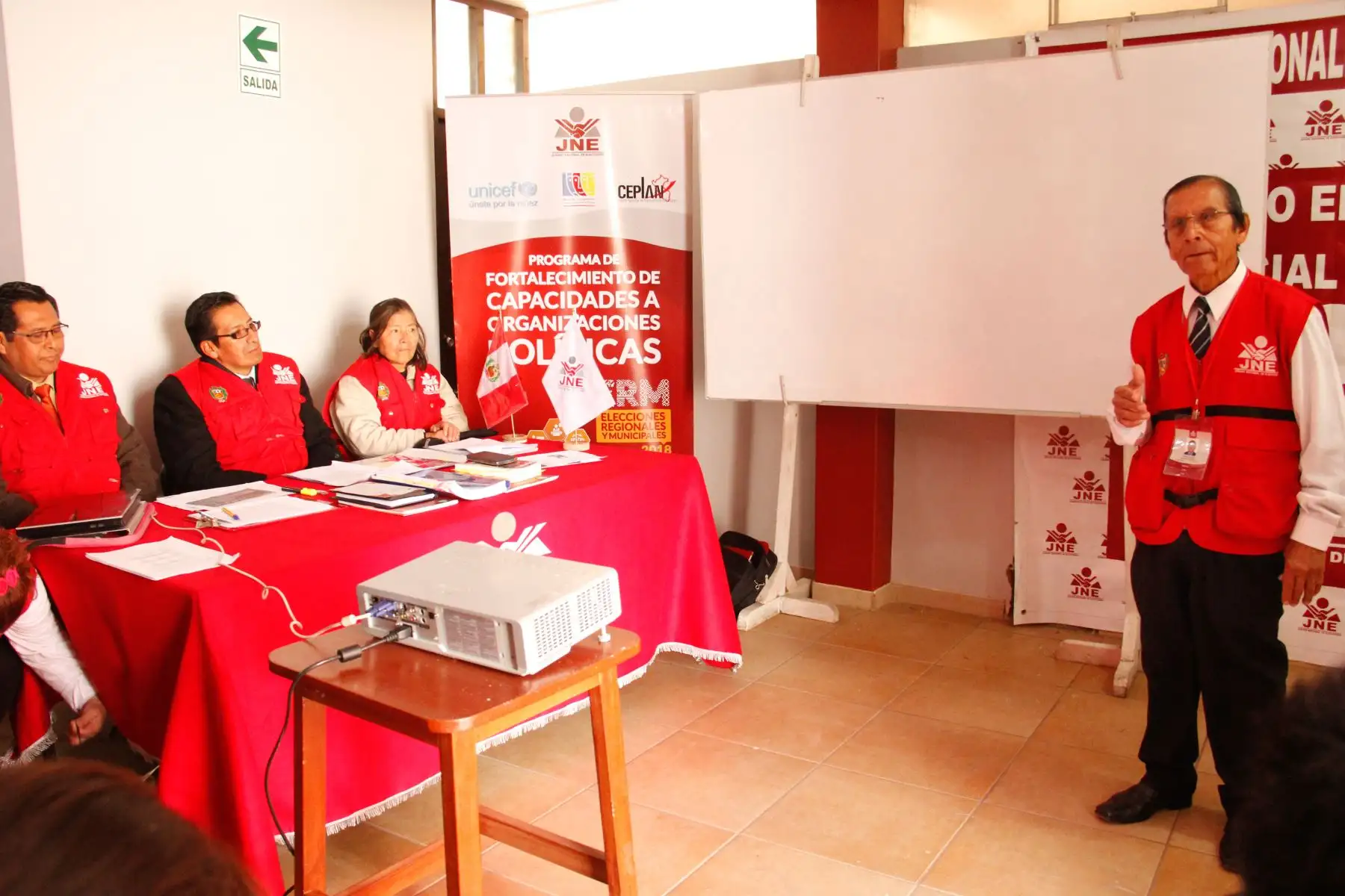 JEE Puno advierta demora en inscripción de listas de candidatos para elecciones municipales y regionales 2018. ANDINA