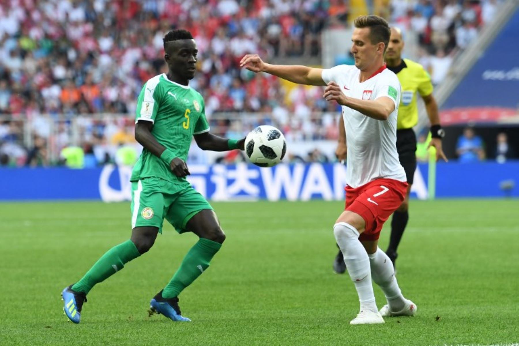 Palonia y Senegal  juegan el último partido de la primera jornada del Mundial Rusia 2018