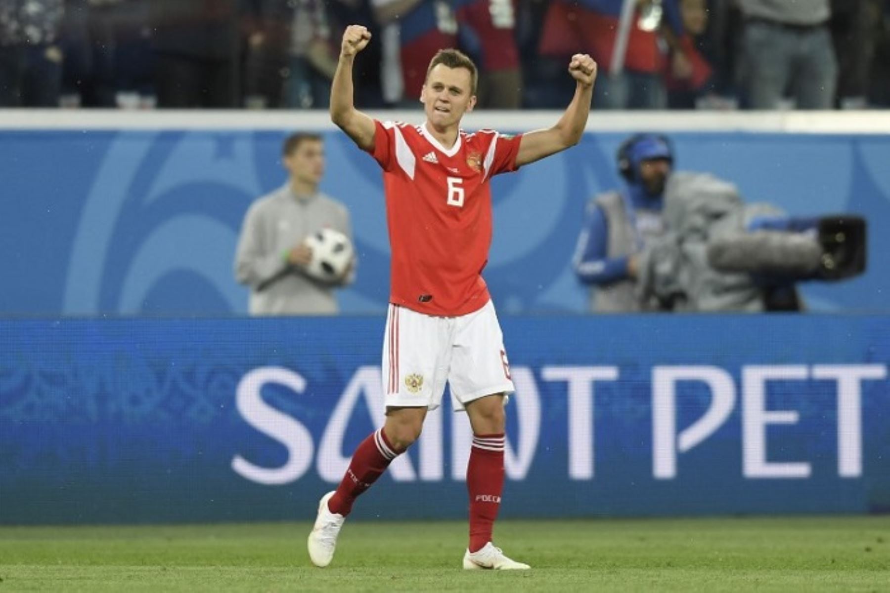 Denis Cheryshev anotoó su tercer gol en el Mundial e iguala a Cristiano Ronaldo en la tabla de goleadores en Rusia 2018