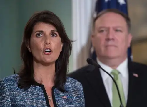 Embajadora de las Naciones Unidas, Nikki Haley y Secretario de Estado de los EE. UU., Mike Pompeo Foto: AFP