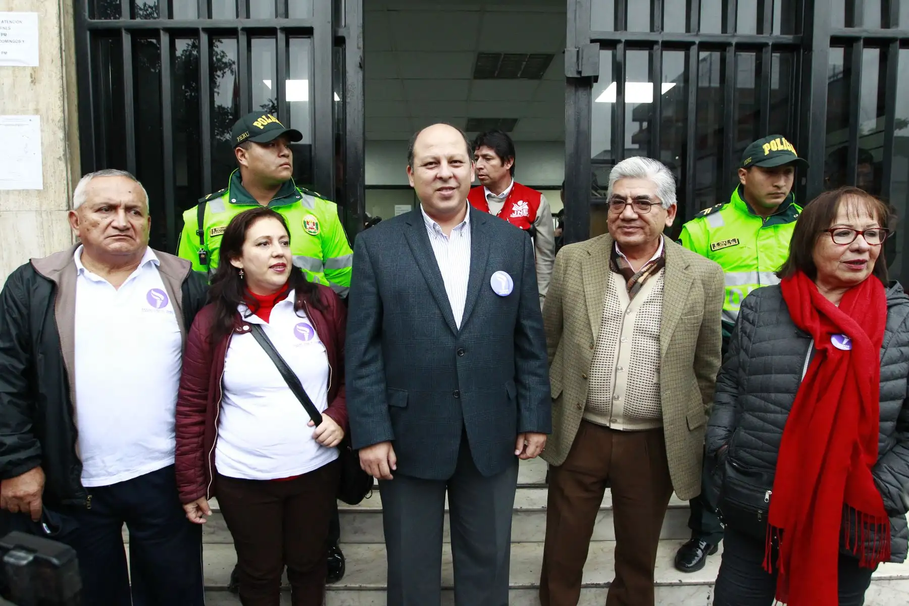 Candidatos a la alcaldía de Lima se inscriben en el Jurado Electoral Especial (JEE) Lima Centro. Foto: ANDINA/Eddy Ramos.