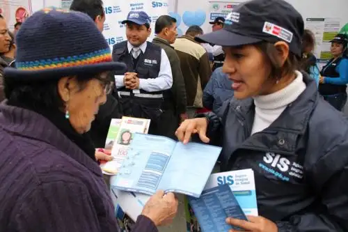 El Seguro Integral de Salud (SIS) ha emprendido una serie de medidas para garantizar una adecuada cobertura a todos los afiliados a escala nacional, en concordancia con el Decreto Supremo Nº 060-2018 que declaró el estado de Emergencia por peligro inminente en algunas zonas del país a consecuencia de heladas y friaje.