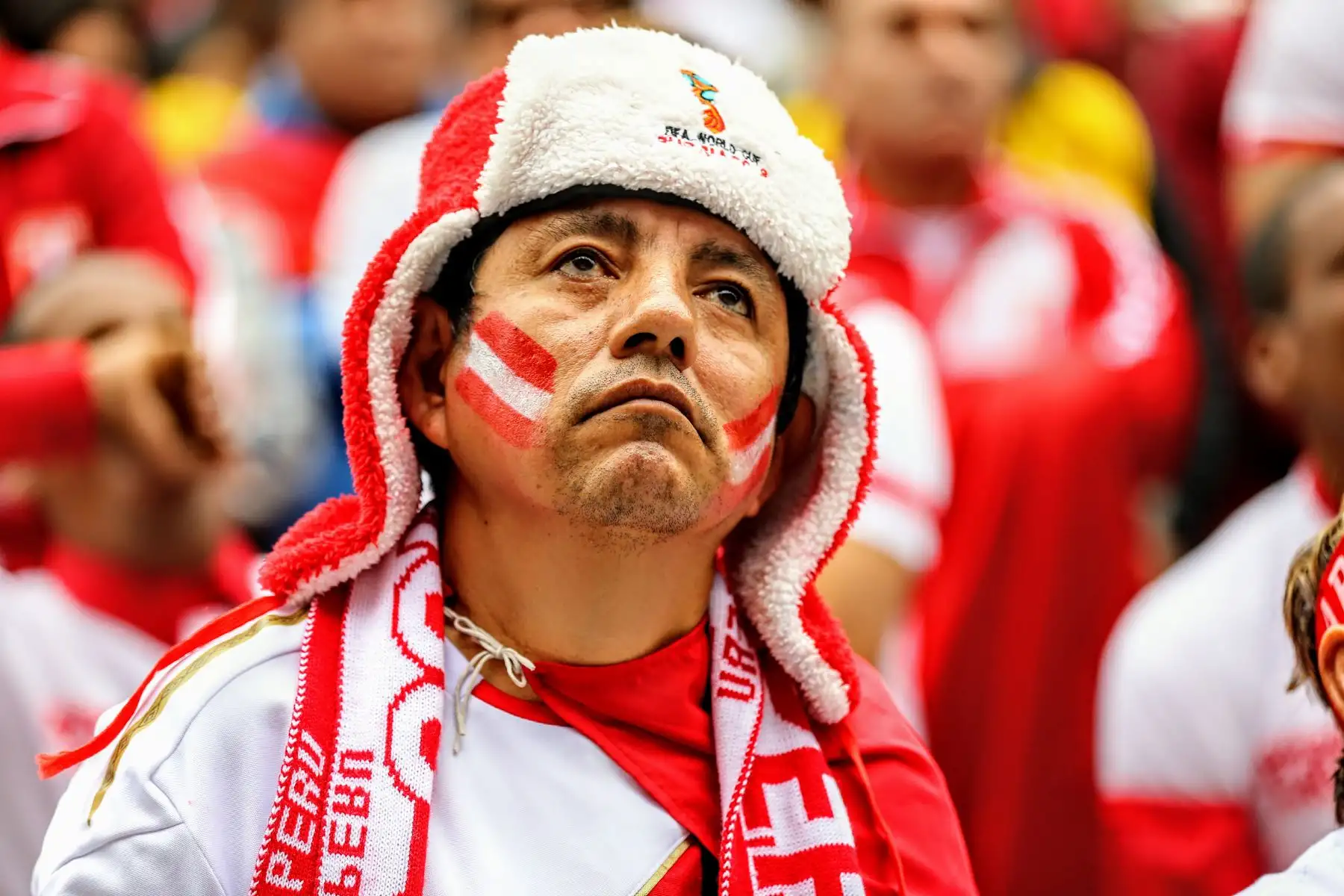 Hinchas peruanos se lamentan por eliminación de la selección en el mundial de Rusia. Foto: ANDINA/Luis Iparraguirre