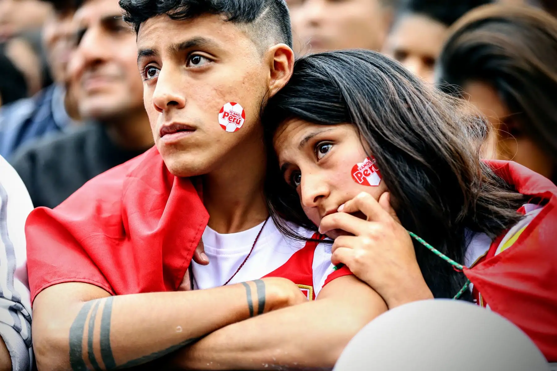 Hinchas peruanos se lamentan por eliminación de la selección en el mundial de Rusia. Foto: ANDINA/Luis Iparraguirre