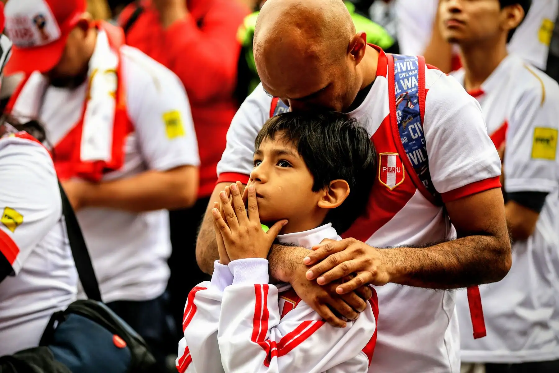 Hinchas peruanos se lamentan por eliminación de la selección en el mindial de Rusia. Foto: ANDINA/Luis Iparraguirre