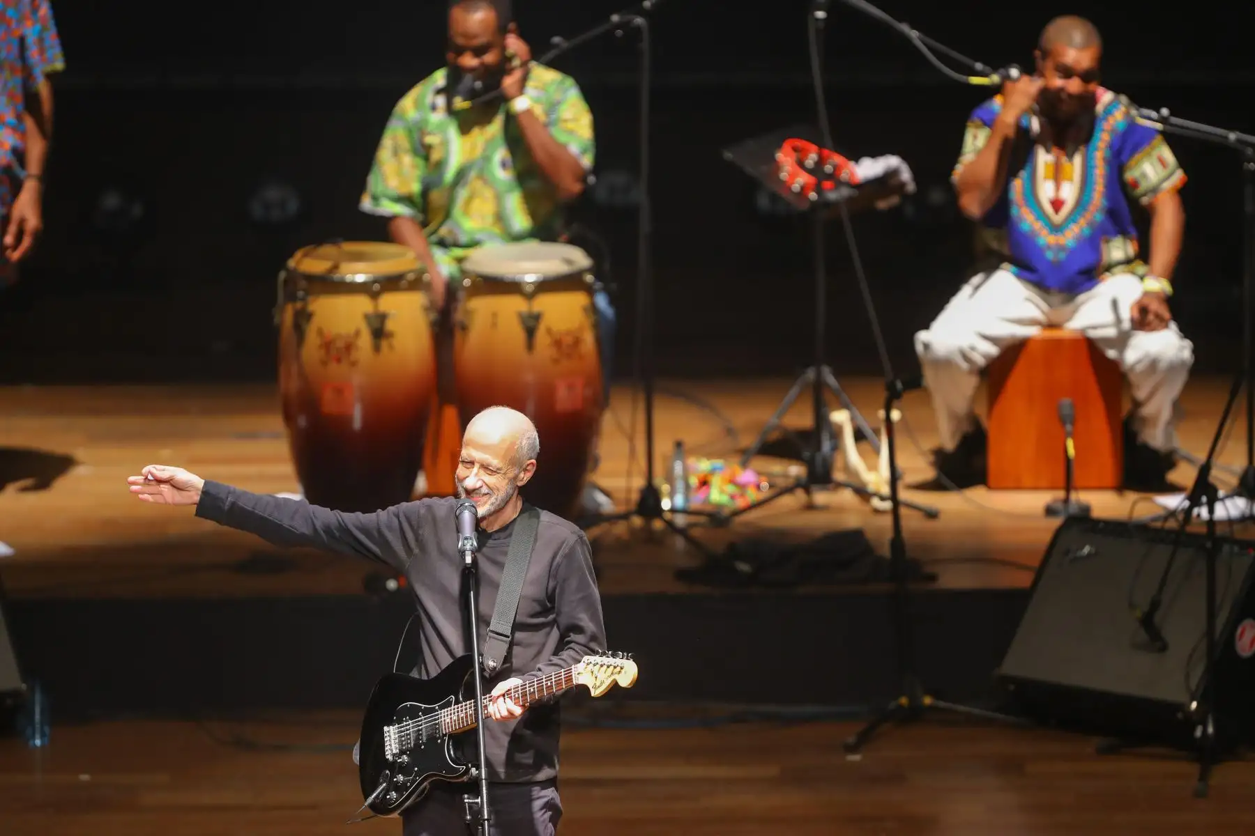 Concierto de Miki González en el gran teatro nacional celebrando los 25 años del recordado álbum “Akundún” rindiendo un homenaje a la cultura afro en el Perú. Photo: ANDINA/Andrés Valle