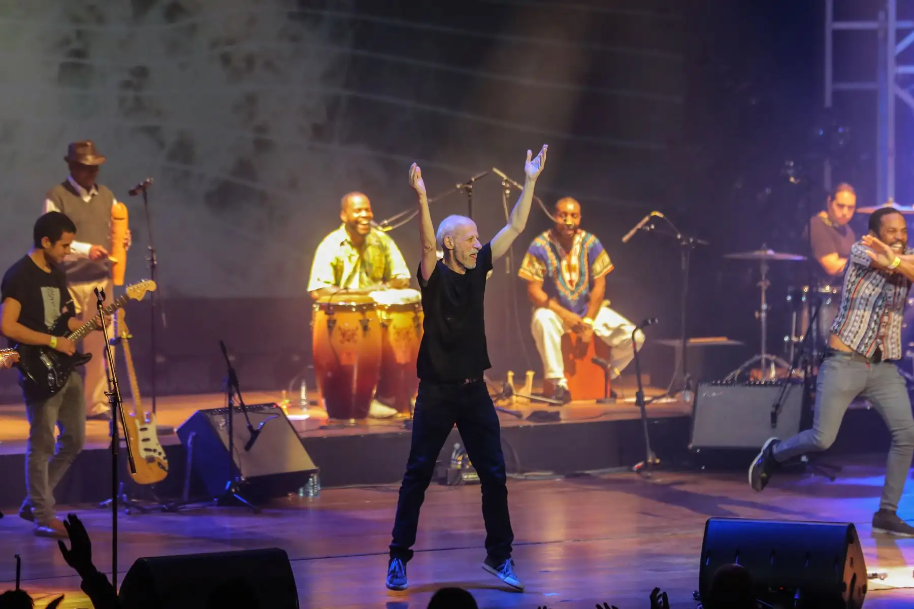 Concierto de Miki González en el gran teatro nacional celebrando los 25 años del recordado álbum “Akundún” rindiendo un homenaje a la cultura afro en el Perú. Photo: ANDINA/Andrés Valle