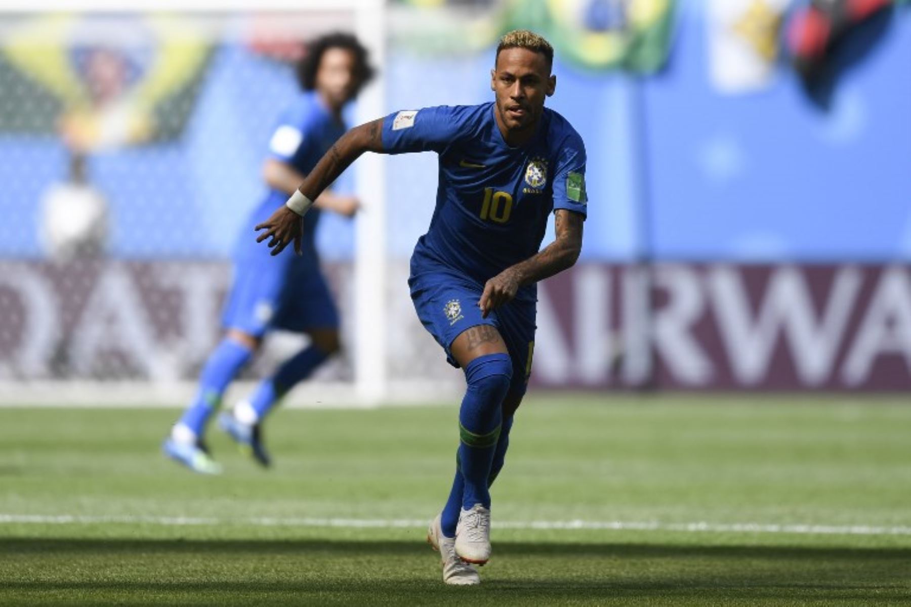 Neymar intenta recuperar sus brillos en San Petersburgo.