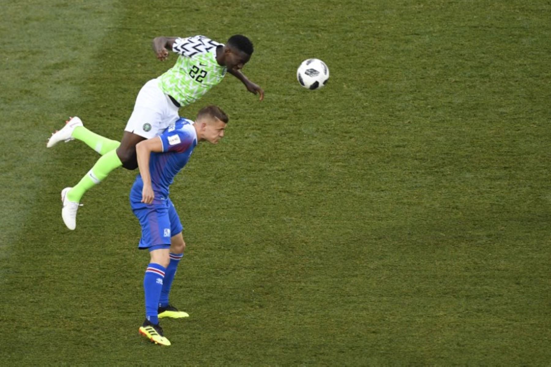 Nigeria e Islandia igualan a cero goles por el grupo D