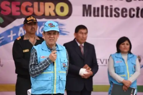 El ministro del Interior, Mauro Medina Guimaraes, anunció que se evaluarán los resultados de las implementaciones de la estrategia multisectorial de seguridad ciudadana Barrio Seguro a escala nacional en una próxima reunión que se realizará en Chincha.