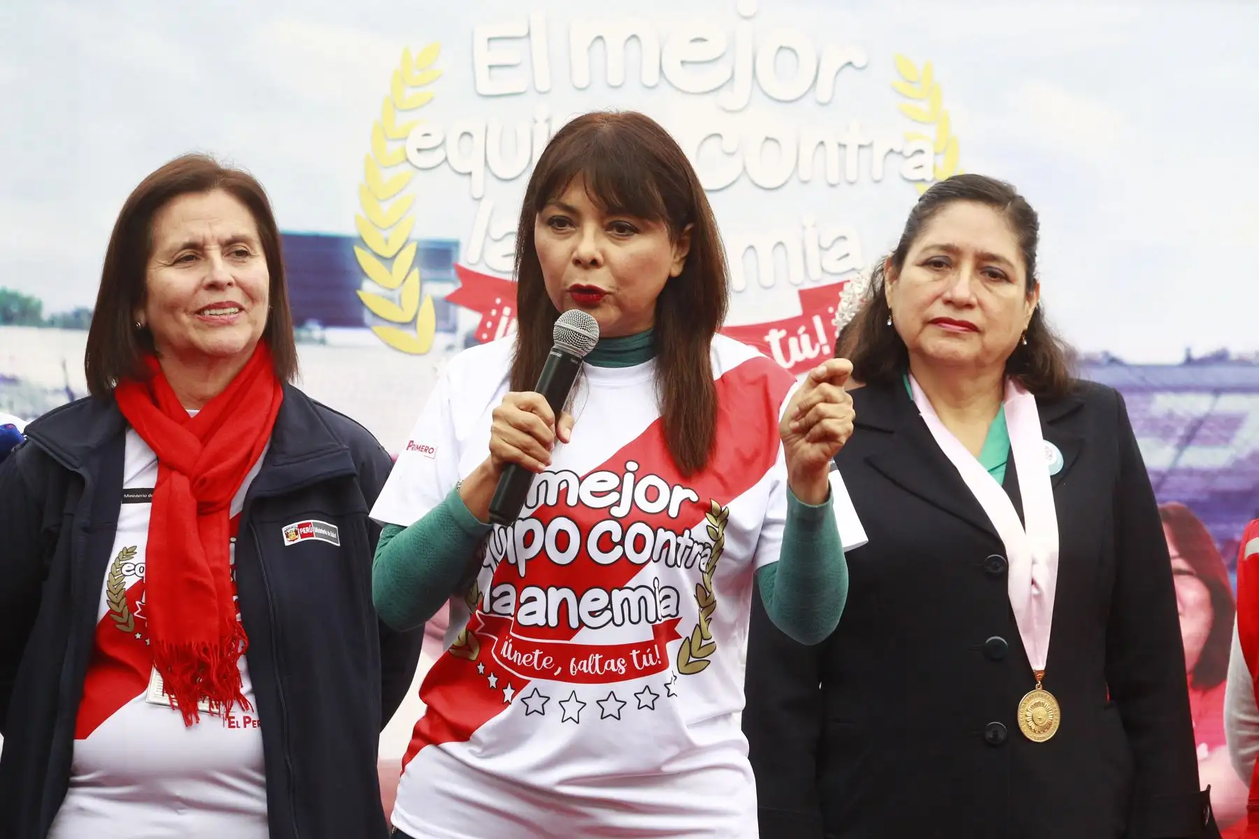 La ministra de Desarrollo e Inclusión Social, Liliana La Rosa, presidio ceremonia de lanzamiento de la Segunda Jornada Nacional contra la Anemia en San Juan de Lurigancho. Foto: ANDINA/Eddy Ramos.