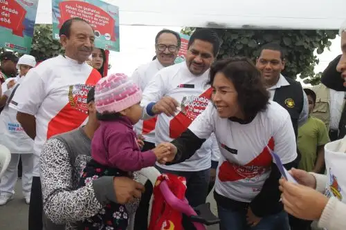 Ministra de Cultura; Patricia Balbuena, durante segunda jornada de lucha contra la anemia. Foto: Difusión.