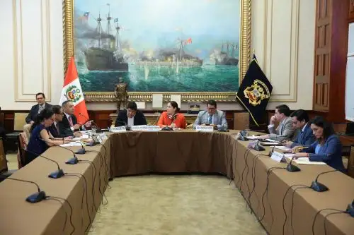 Comisión de Constitución