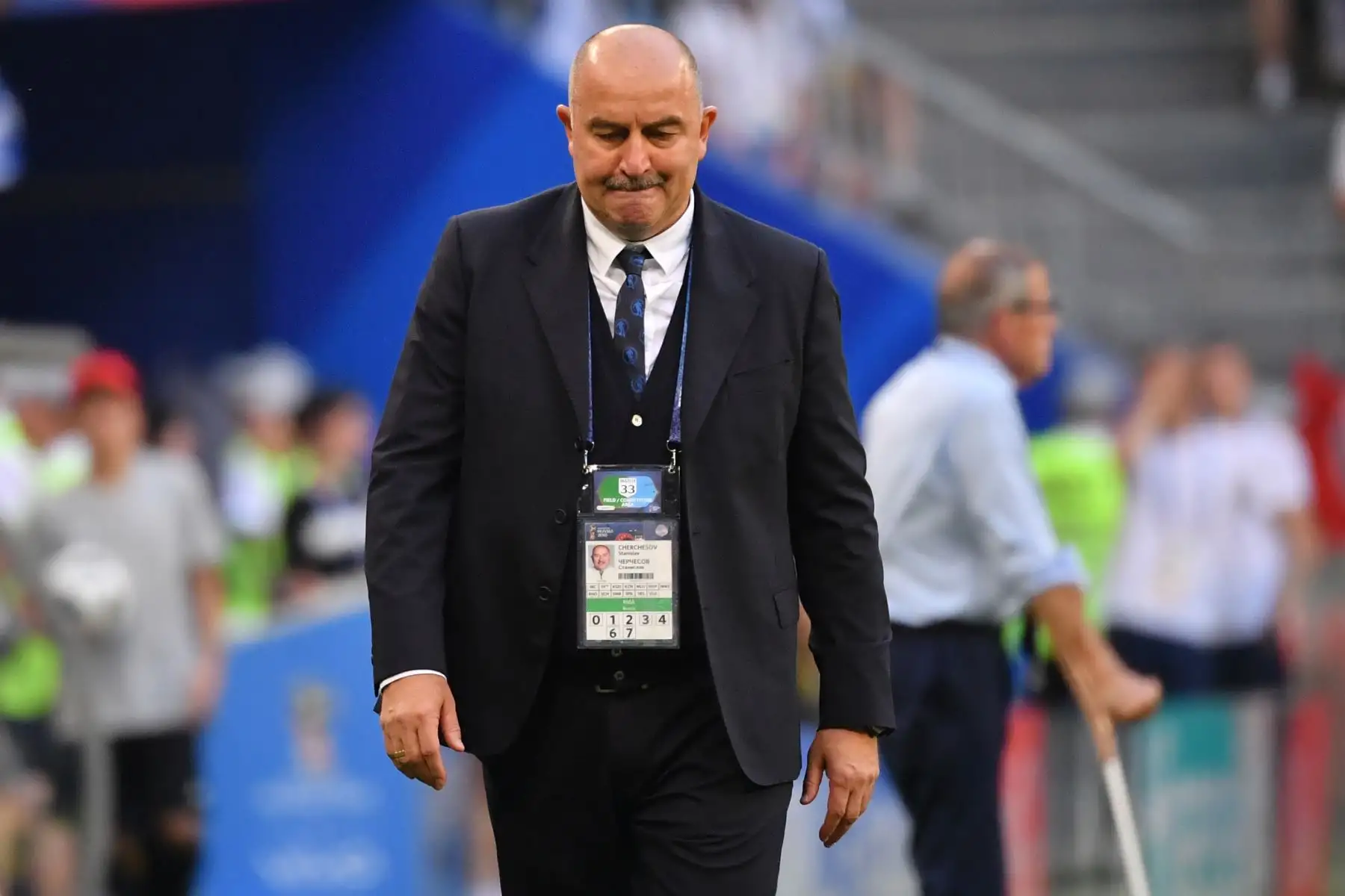 El entrenador de Rusia, Stanislav Cherchesov, asiste al partido de fútbol Rusia A del Grupo A de la Copa Mundial 2018 entre Uruguay y Rusia en el Samara Arena de Samara el 25 de junio de 2018. / AFP