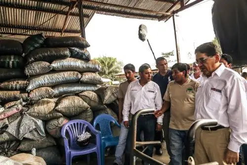 Minagri resalta primera exportación de castaña de Madre de Dios a Europa. ANDINA/Difusión
