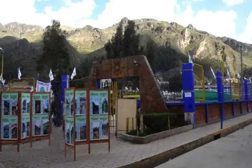 La Contraloría General de la República emitió un Informe de Alerta de Control N° 006-2018-CG/COREHV/5318-ALC donde se detalla el uso indebido del Complejo Deportivo Santa Rosa-Caballo Pampa, de propiedad de la municipalidad distrital de Ascensión, provincia de Huancavelica, para fines de propaganda electoral.