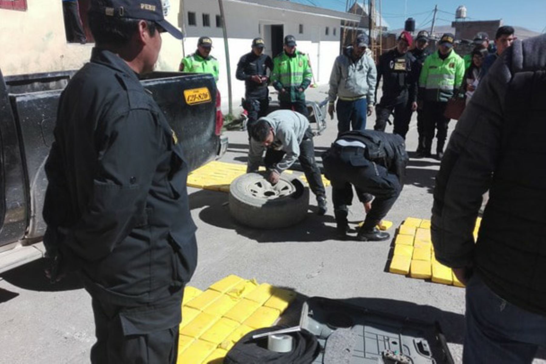 Policía incauta más de 138 kilogramos de cocaína en carretera Cusco-Puno. Foto: Cortesía