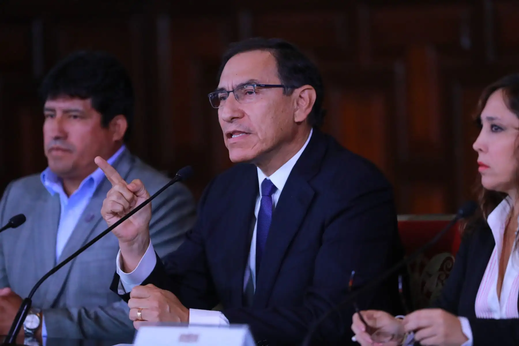 El Presidente de la República, Martín Vizcarra, hace un pronunciamiento sobre lucha anticorrupción. El Presidente de la República, Martín Vizcarra, hace un pronunciamiento sobre lucha anticorrupción. Foto: ANDINA/Prensa Presidencia.