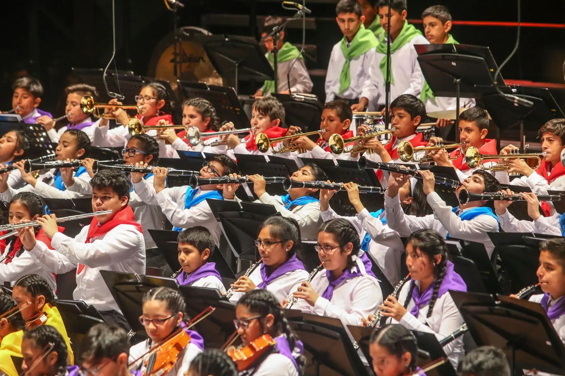 Presidente Martín Vizcarra asistió al concierto que ofreció el tenor Juan Diego Flórez,con los niños de “Sinfonía por el Perú”, en el Gran Teatro Nacional. Foto: ANDINA/Prensa Presidencia